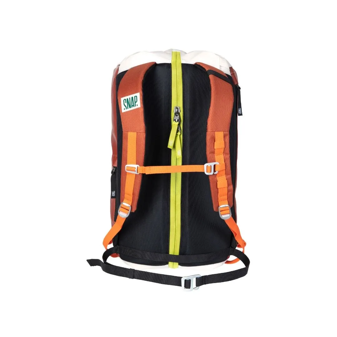SNAPACK 30L